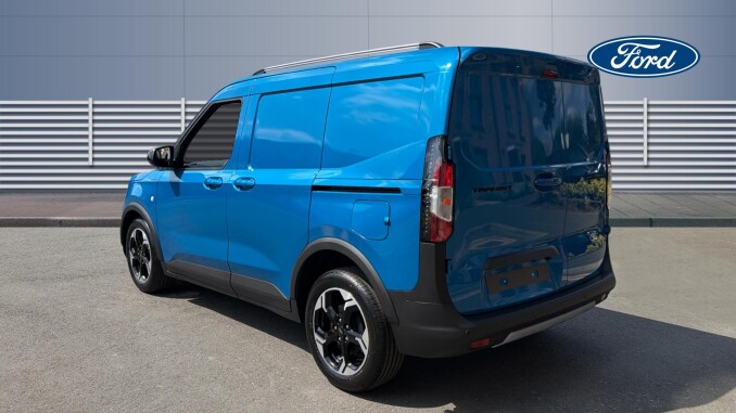 Ford Transit Courier Diesel 1.5 EcoBlue Limited Van - Image 2